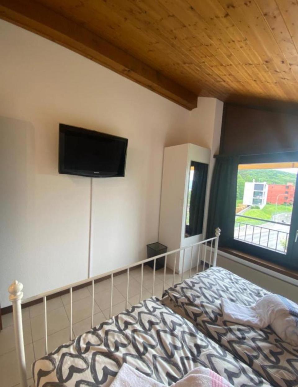 Bellavista Cureglia Bed and Breakfast Exteriör bild